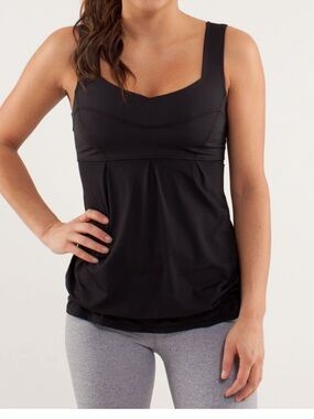 GUC Lululemon Tame Me Tank Black Size 8